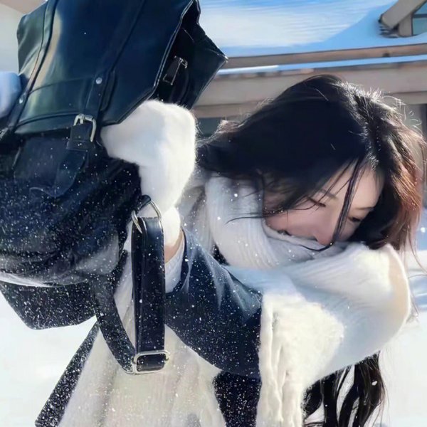 他们是在玩火